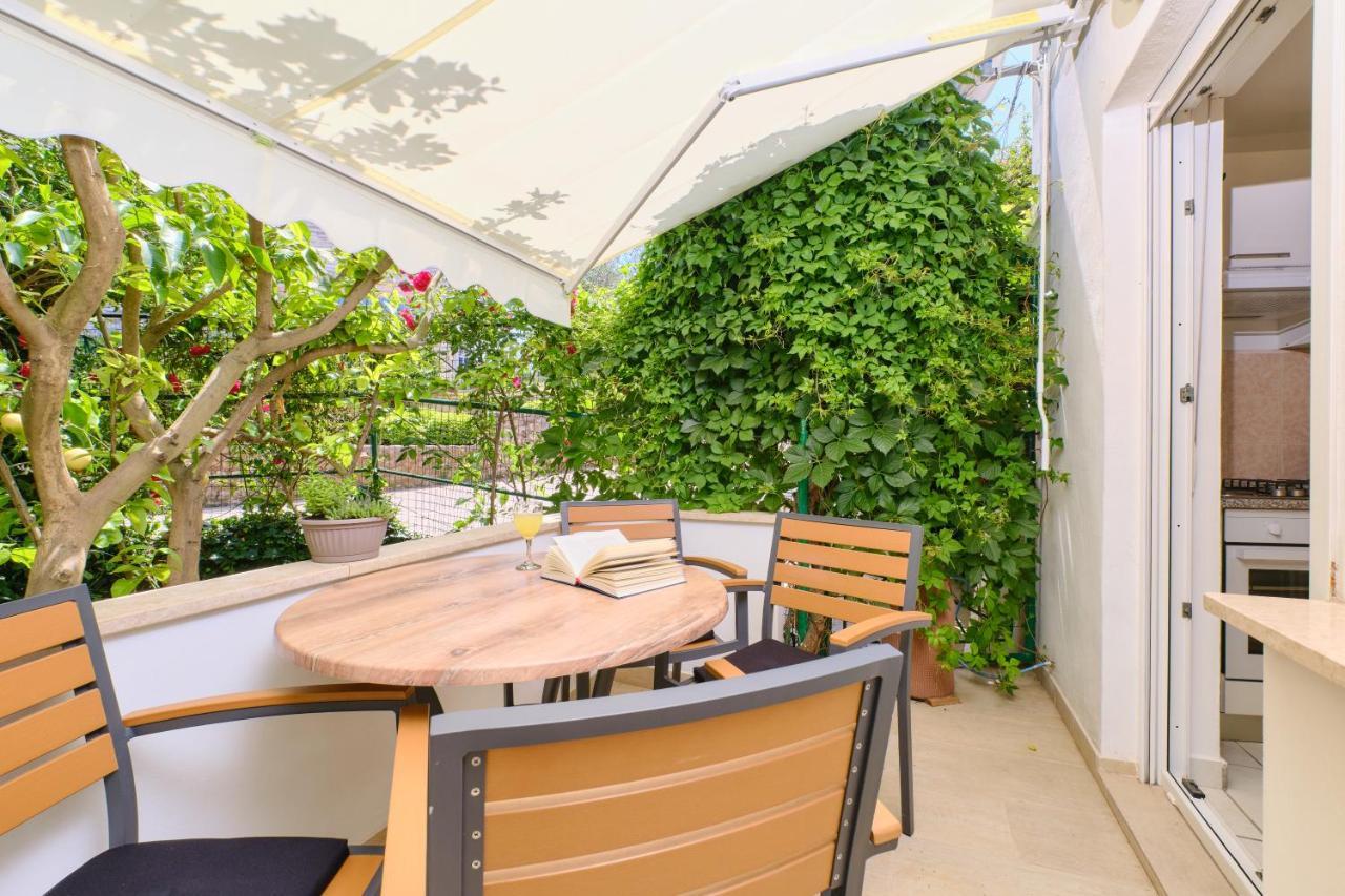 Apartments Antares Mali Lošinj Dış mekan fotoğraf
