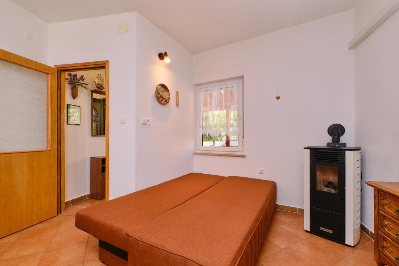 Apartments Antares Mali Lošinj Dış mekan fotoğraf