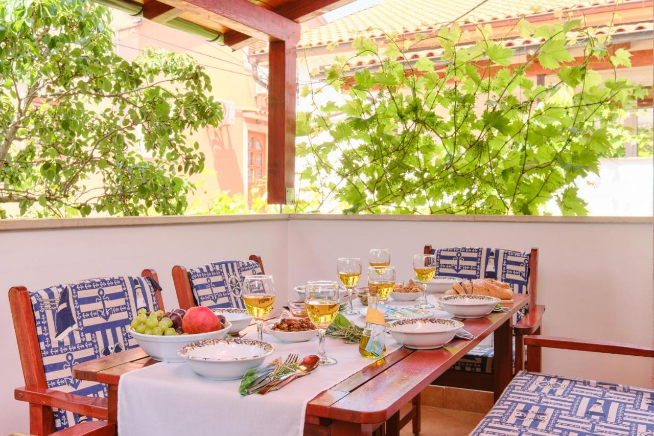 Apartments Antares Mali Lošinj Dış mekan fotoğraf