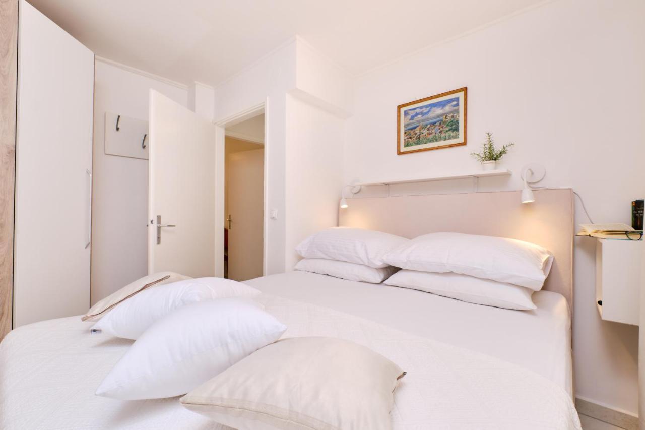 Apartments Antares Mali Lošinj Dış mekan fotoğraf
