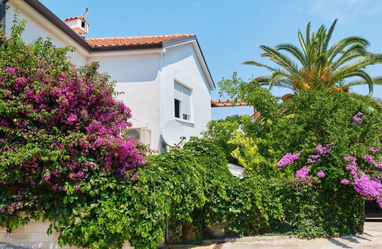 Apartments Antares Mali Lošinj Dış mekan fotoğraf