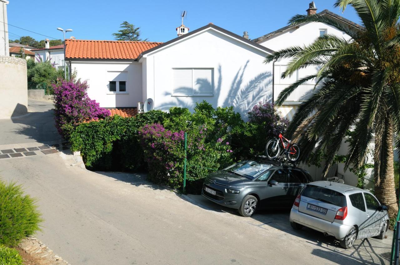 Apartments Antares Mali Lošinj Dış mekan fotoğraf