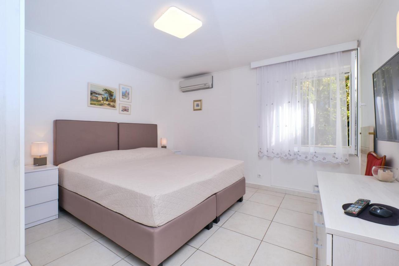 Apartments Antares Mali Lošinj Dış mekan fotoğraf
